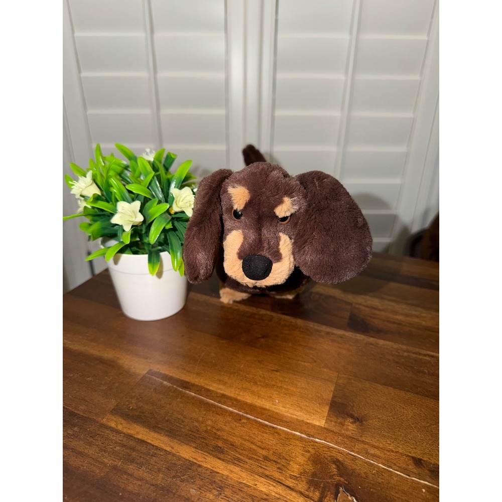 Jellycat London Otto Sausage Dog Dachshund Brown Tan Plush Stuffed Animal 7in